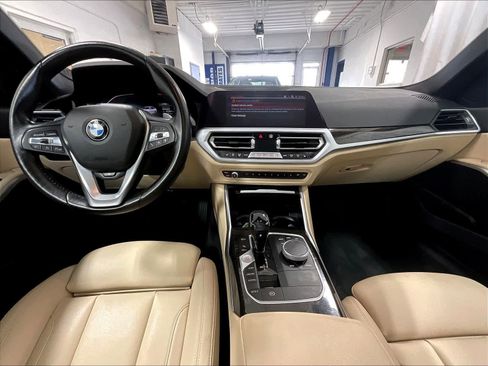 Used 2019 BMW 330i xDrive Sedan w/ Premium Package image 21
