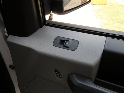 Used 2019 Ford F150 XL w/ XL Power Equipment Group RWD image 31