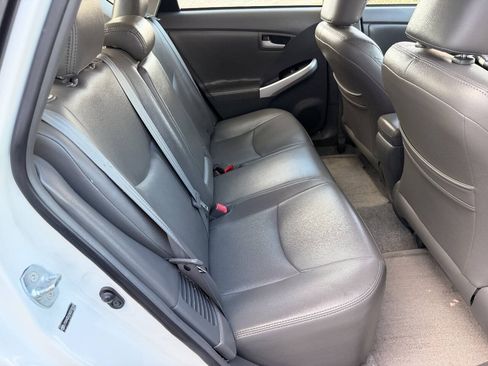 Used 2010 Toyota Prius Two FWD image 30