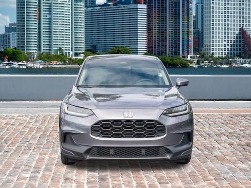 Certified 2023 Honda HR-V LX image 2