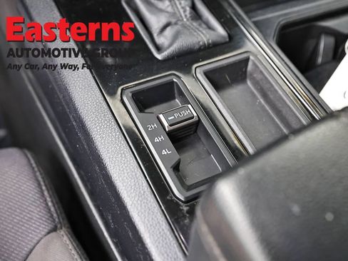 Used 2022 Toyota Tundra SR AWD/4WD image 21