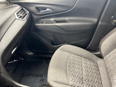 Used 2024 Chevrolet Equinox LT AWD/4WD image 19