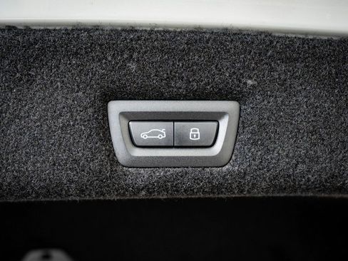 New 2026 BMW 740i xDrive w/ Executive Package image 18