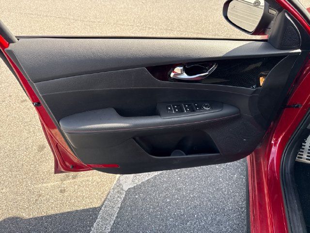 Used 2022 Kia Forte GT FWD image 23