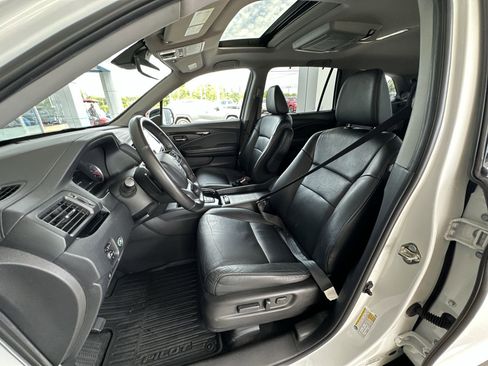 Used 2020 Honda Pilot Touring image 20