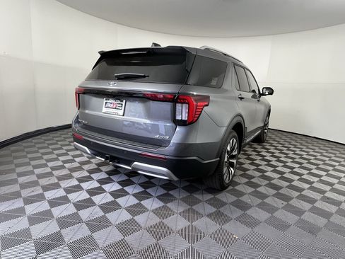 Used 2025 Ford Explorer Platinum w/ LUX Leather Package AWD/4WD image 5