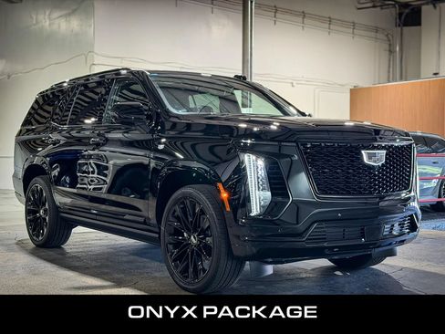 Used 2026 Cadillac Escalade Platinum Sport w/ LPO, ONYX Package AWD/4WD image 3