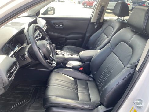 Certified 2024 Honda HR-V EX-L image 30