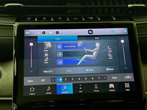 Used 2022 Jeep Grand Cherokee L Limited w/ Luxury Tech Group II image 7