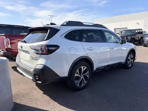 Used 2020 Subaru Outback Touring XT AWD/4WD image 5