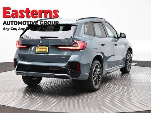 Used 2024 BMW X1 xDrive28i w/ M Sport Package AWD/4WD image 5