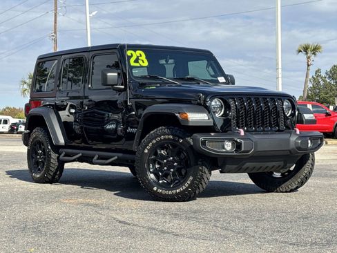 Used 2023 Jeep Wrangler Unlimited w/ 8.4" Radio Group image 2