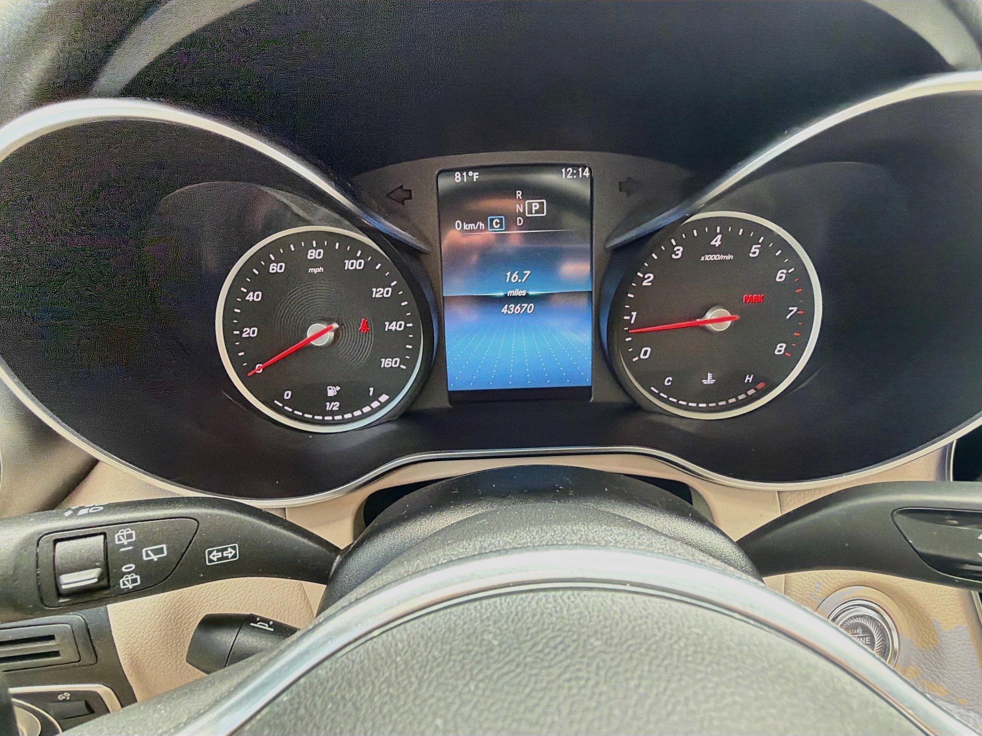 Used 2022 Mercedes-Benz GLC 300 4MATIC image 40