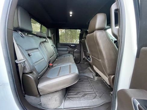 Used 2020 GMC Sierra 3500 Denali w/ Technology Package image 25