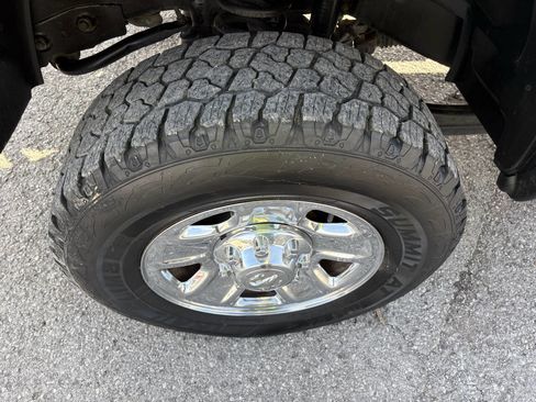 Used 2016 RAM 2500 Tradesman w/ Chrome Appearance Group AWD/4WD image 16