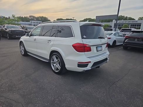Used 2016 Mercedes-Benz GL 550 4MATIC image 15