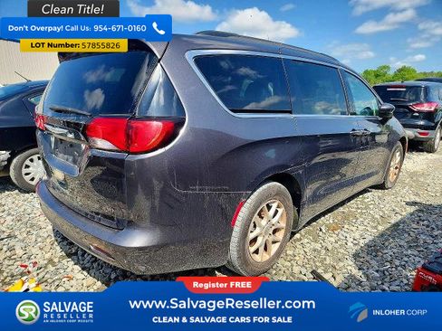 Used 2021 Chrysler Voyager Lxi FWD image 4