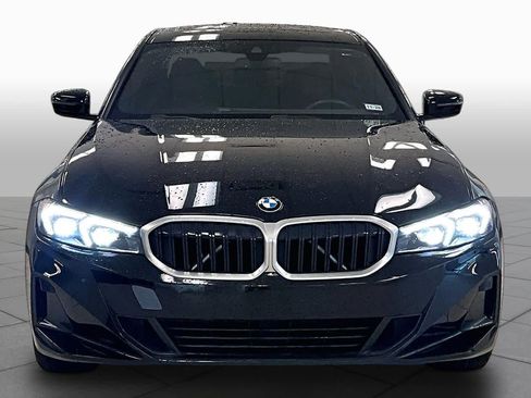 Used 2024 BMW 330i Sedan w/ Convenience Package RWD image 3