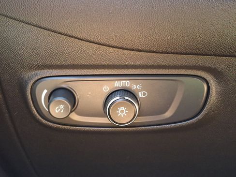 Certified 2024 Chevrolet Equinox LT AWD/4WD image 26