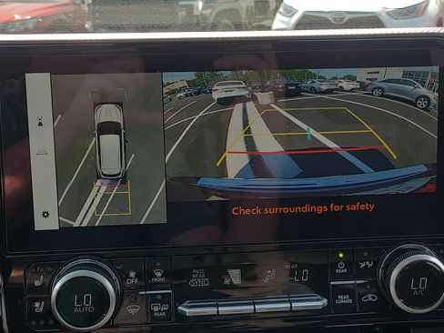 Certified 2026 Toyota Highlander Platinum AWD/4WD image 26