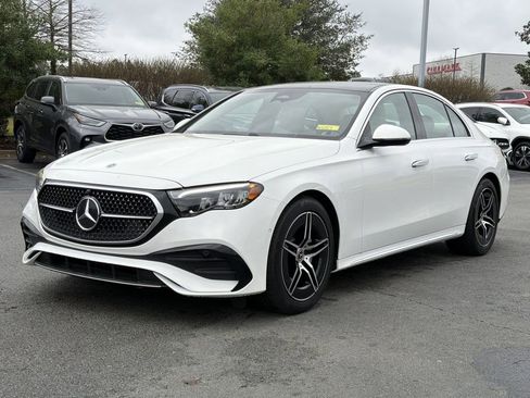 Used 2026 Mercedes-Benz E 350 4MATIC Sedan image 7