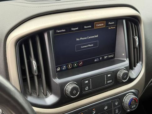 Used 2022 GMC Canyon Denali image 23