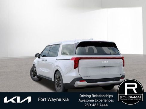 New 2026 Kia Carnival LXS image 5