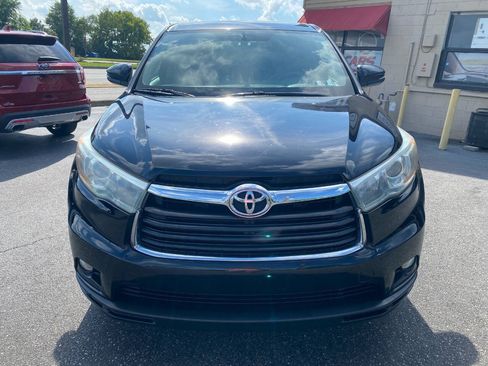 Used 2016 Toyota Highlander Plus AWD/4WD image 8