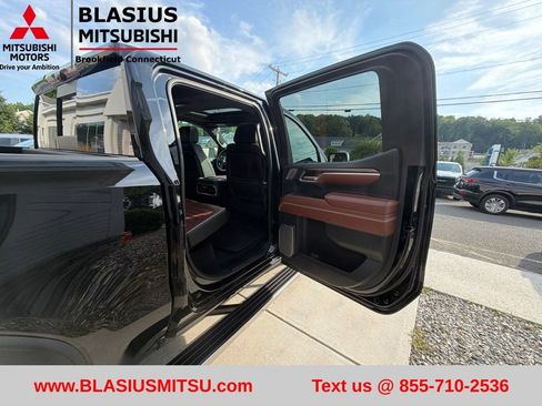 Used 2025 GMC Sierra 1500 Denali Ultimate AWD/4WD image 43