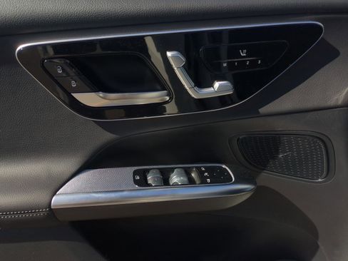 Certified 2026 Mercedes-Benz GLC 300 image 16