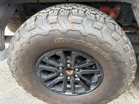 Used 2023 Ford F150 Raptor w/ Raptor Carbon Fiber Package AWD/4WD image 11