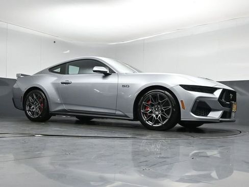 Certified 2025 Ford Mustang GT Premium w/ GT Performance Package RWD image 33