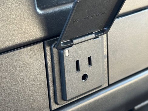 New 2025 Chevrolet Express 2500 image 20