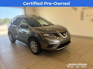 Used 2016 Nissan Rogue S w/ Appearance Package FWD video 1