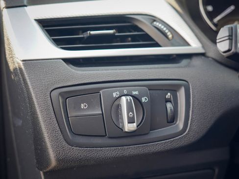 Used 2019 BMW X1 sDrive28i w/ M Sport Package FWD image 15