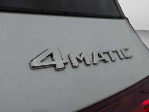 New 2026 Mercedes-Benz GLE 450 4MATIC image 12