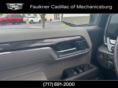 Used 2025 Chevrolet Silverado 1500 LTZ w/ LTZ Premium Package AWD/4WD image 28