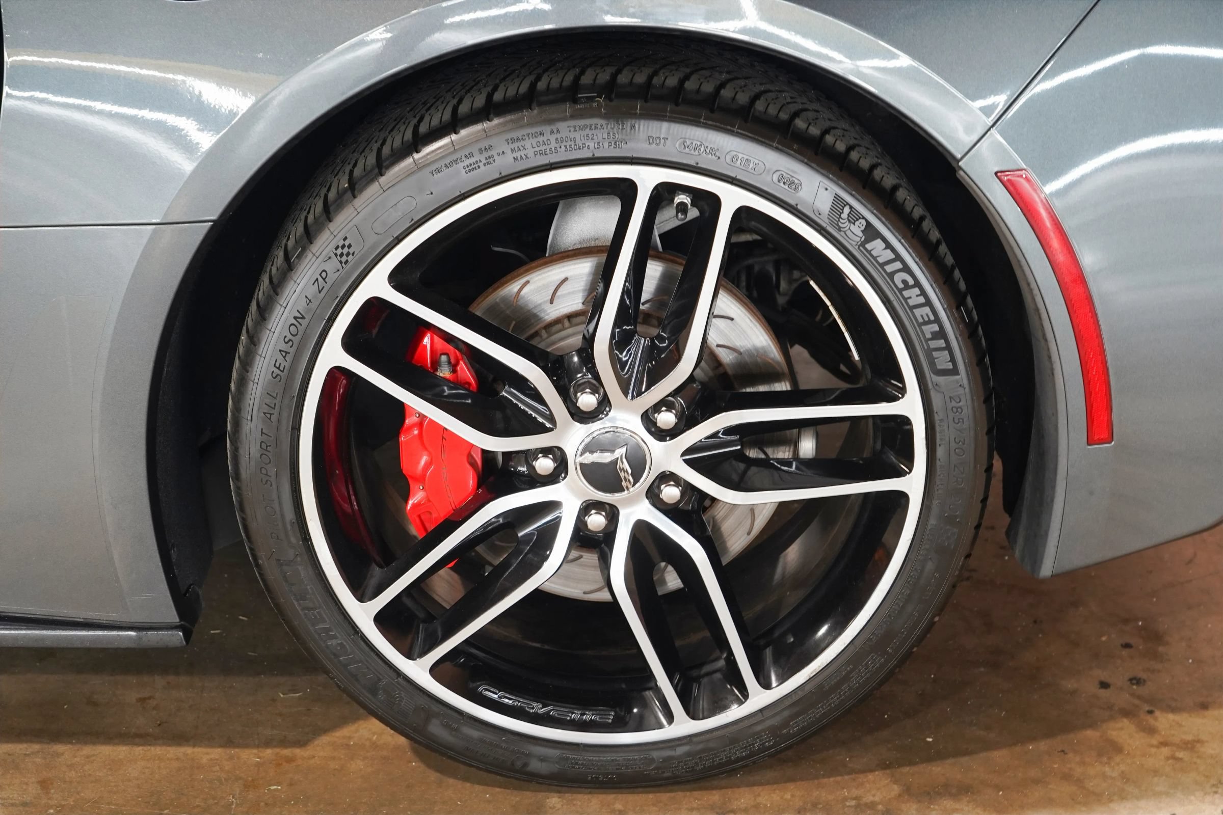 Used 2017 Chevrolet Corvette Stingray Coupe RWD image 57