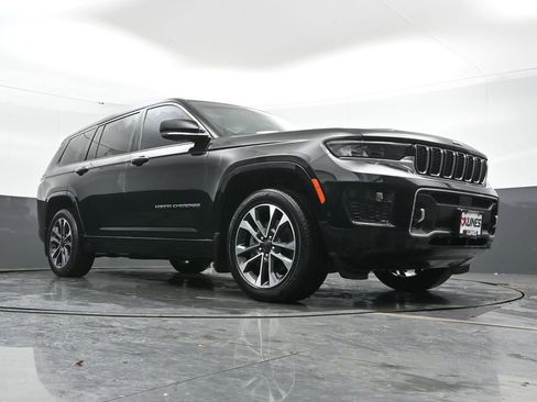 Used 2023 Jeep Grand Cherokee L Overland image 46