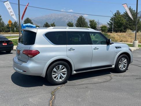 Used 2015 INFINITI QX80 4WD w/ Driver's Assistance Package image 8