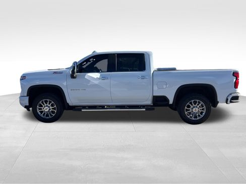 Used 2024 Chevrolet Silverado 3500 LTZ w/ LTZ Plus Package AWD/4WD image 9