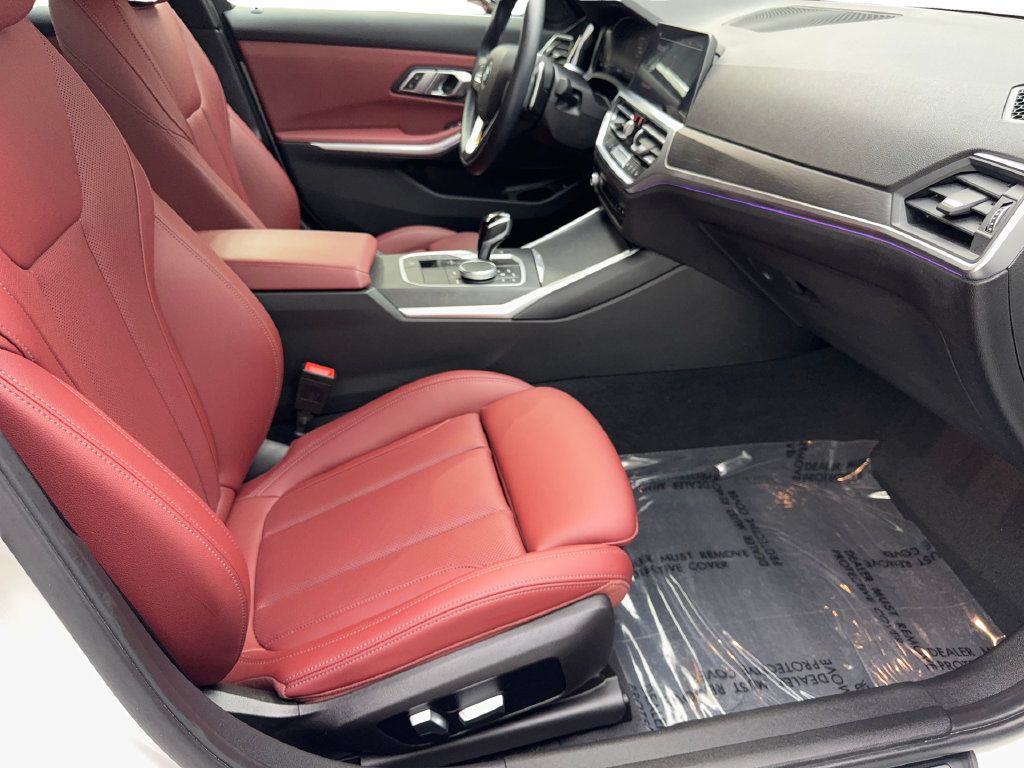 Used 2022 BMW 330i Sedan w/ Driving Assistance Package RWD image 44