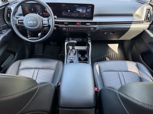 Used 2025 Kia Sorento S w/ Panoramic Sunroof Package FWD image 18