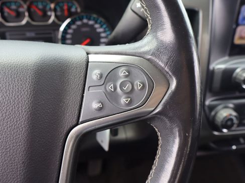 Used 2018 Chevrolet Silverado 1500 LT AWD/4WD image 8