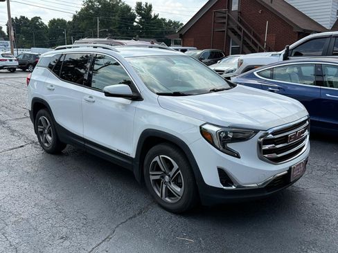 Used 2018 GMC Terrain SLT w/ Preferred Package AWD/4WD image 2