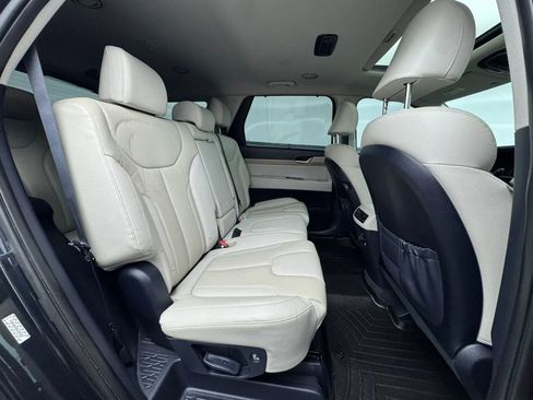 Used 2022 Hyundai Palisade SEL w/ 8P Bench Seat Package AWD/4WD image 40
