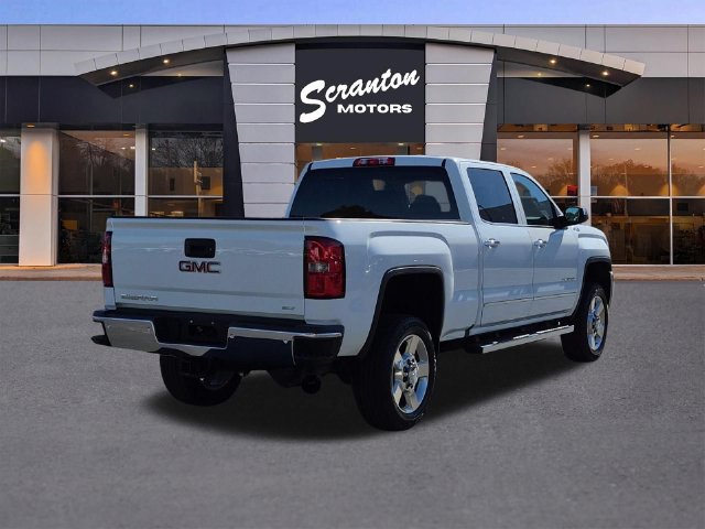Used 2016 GMC Sierra 2500 SLT w/ Duramax Plus Package AWD/4WD image 5