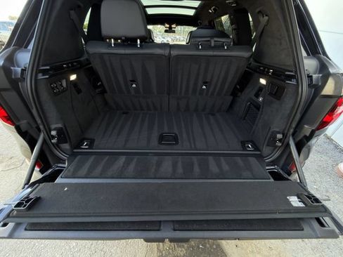Used 2022 BMW X7 M50i AWD/4WD image 33