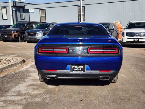 Used 2021 Dodge Challenger GT w/ Plus Package image 6