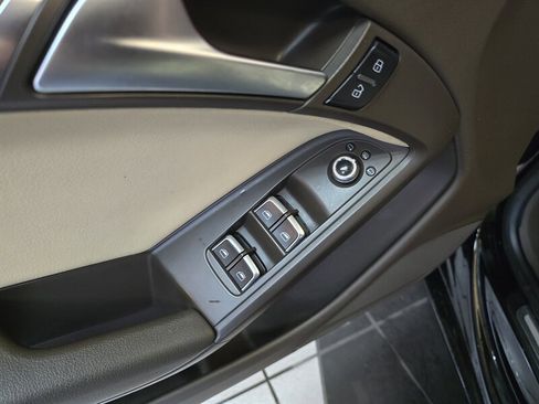 Used 2013 Audi A5 2.0T Premium image 19